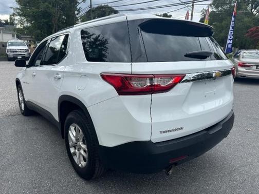 2018 Chevrolet Traverse LT Cloth