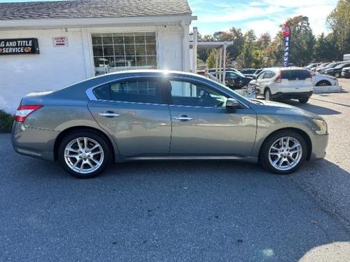 2011 Nissan Maxima S
