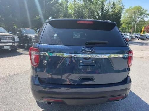 Blue Jeans Metallic 2017 Ford Explorer Base