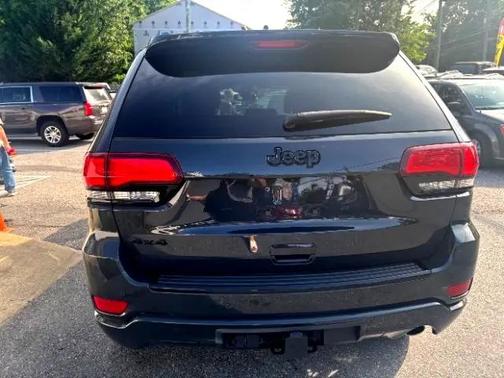 2017 Jeep Grand Cherokee Altitude
