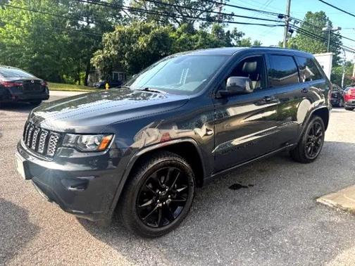 2017 Jeep Grand Cherokee Altitude