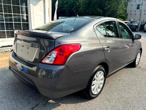 2019 Nissan Versa 1.6 SV
