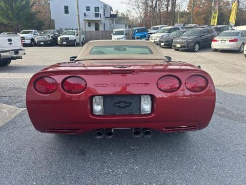 1998 Chevrolet Corvette Base