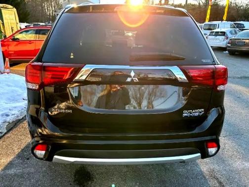 2018 Mitsubishi Outlander PHEV SEL