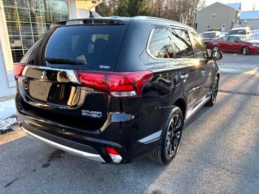 2018 Mitsubishi Outlander PHEV SEL