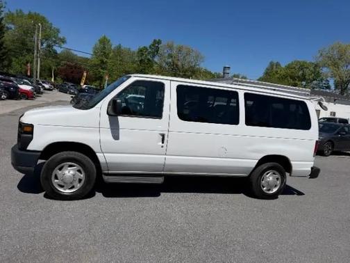 Oxford White Clearcoat 2008 Ford E350 Super Duty XL Wagon