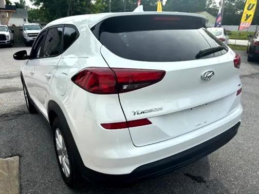 2019 Hyundai TUCSON SE
