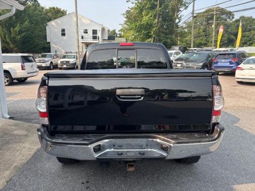 2015 Toyota Tacoma Base
