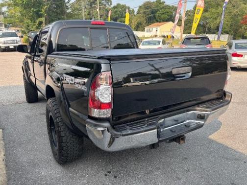 2015 Toyota Tacoma Base