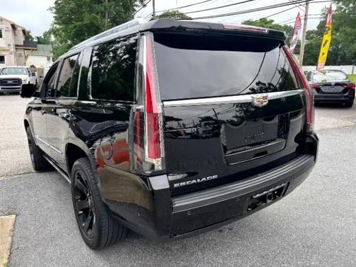 2018 Cadillac Escalade Premium Luxury