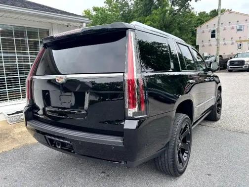 2018 Cadillac Escalade Premium Luxury