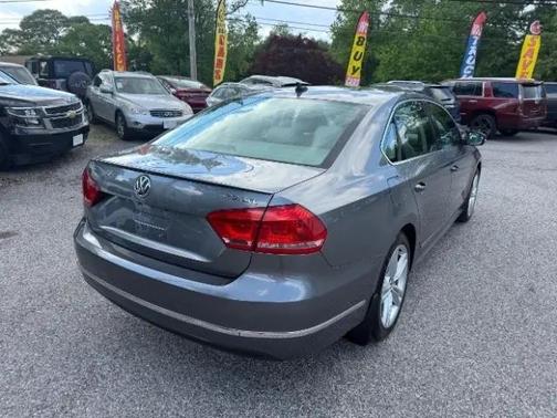 Platinum Gray Metallic 2012 Volkswagen Passat 2.0 TDI SEL Premium