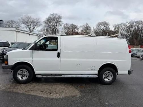 2015 GMC Savana 2500 Work Van