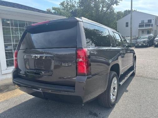 2017 Chevrolet Suburban LT