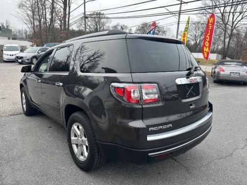 2016 GMC Acadia SLE-2