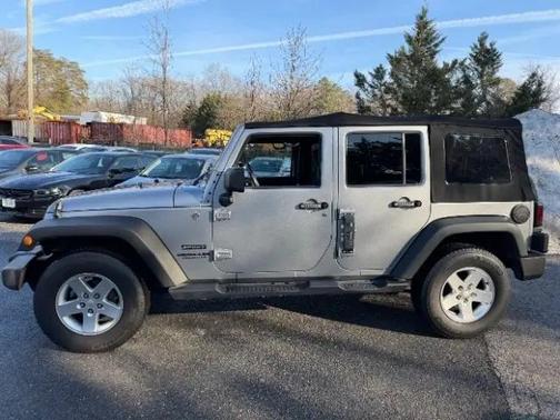2013 Jeep Wrangler Unlimited Sport