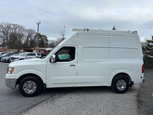 2016 Nissan NV Cargo NV3500 HD S V8