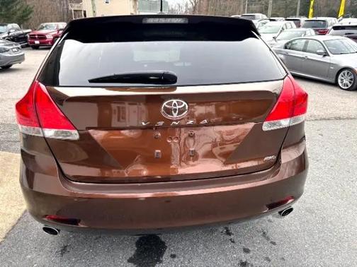 2010 Toyota Venza Base