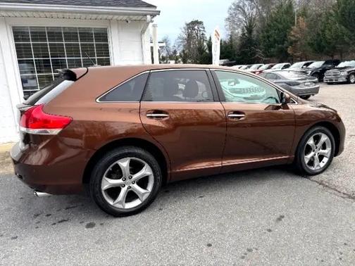 2010 Toyota Venza Base