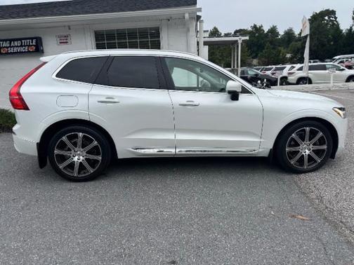 2018 Volvo XC60 Recharge Plug-In Hybrid T8 Inscription