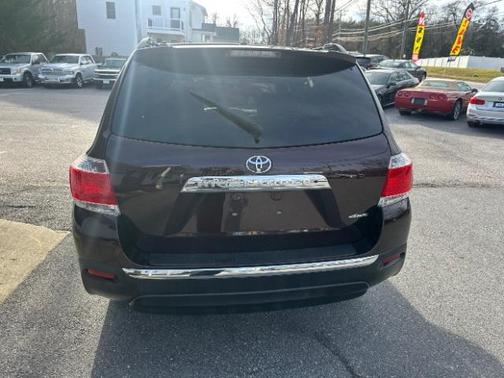 2012 Toyota Highlander SE