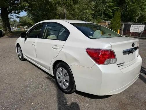 Satin White Pearl 2012 Subaru Impreza 2.0i