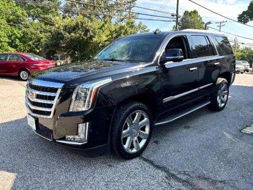 2018 Cadillac Escalade Luxury
