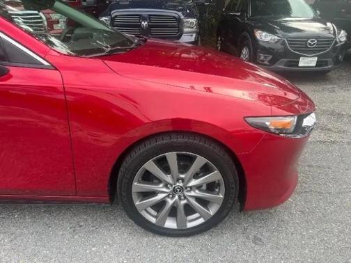 Soul Red Crystal Metallic 2019 Mazda Mazda3 FWD w/Preferred Package