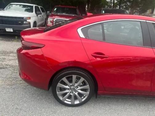 Soul Red Crystal Metallic 2019 Mazda Mazda3 FWD w/Preferred Package