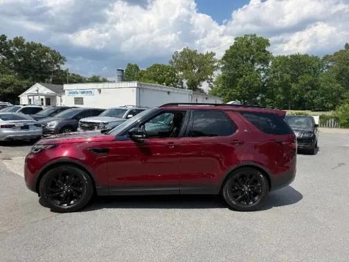 Montalcino Red Metallic 2017 Land Rover Discovery HSE