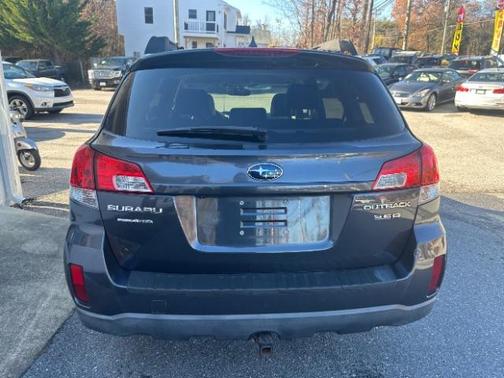 2011 Subaru Outback 3.6 R Limited