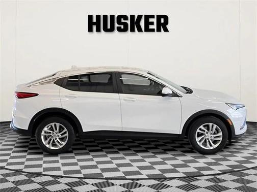 2025 Buick Envista Preferred FWD