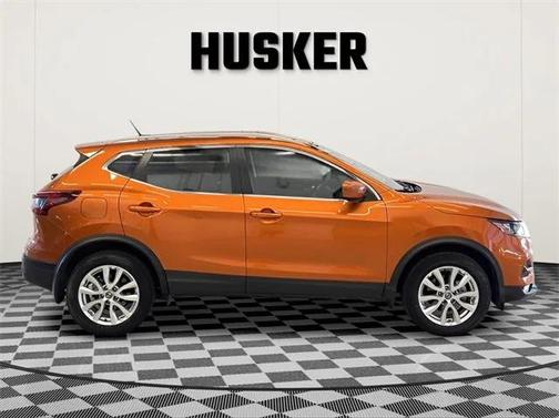 2022 Nissan Rogue Sport SV