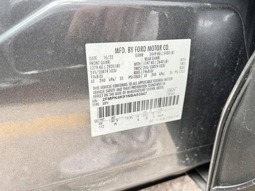 2022 Ford Edge Titanium