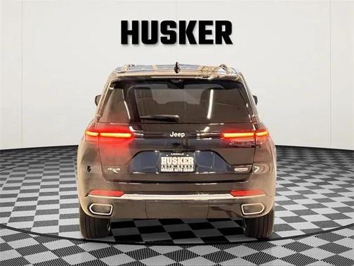 2023 Jeep Grand Cherokee Summit