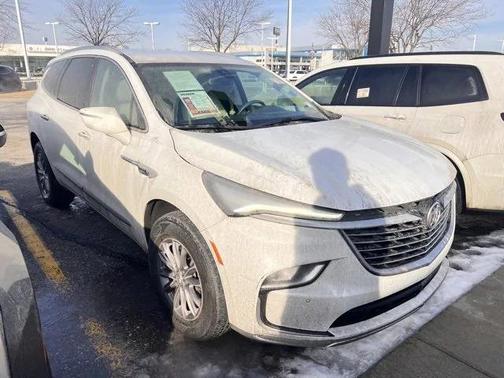 2023 Buick Enclave Essence AWD