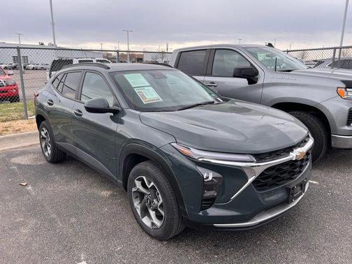 Cypress Gray 2025 Chevrolet Trax LT
