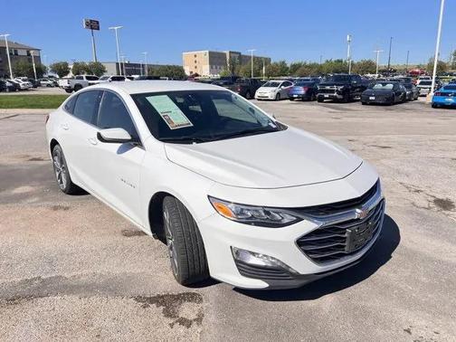 2024 Chevrolet Malibu FWD 2LT