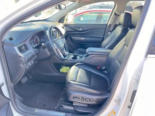 2023 GMC Acadia FWD SLT