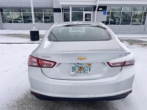 2022 Chevrolet Malibu FWD LT