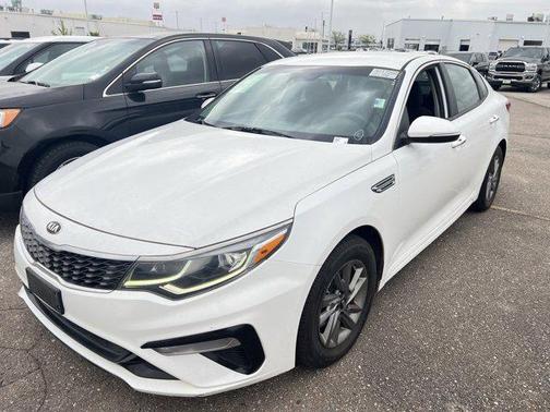 2020 Kia Optima LX