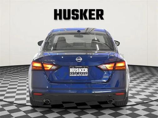 2024 Nissan Altima SR Intelligent AWD