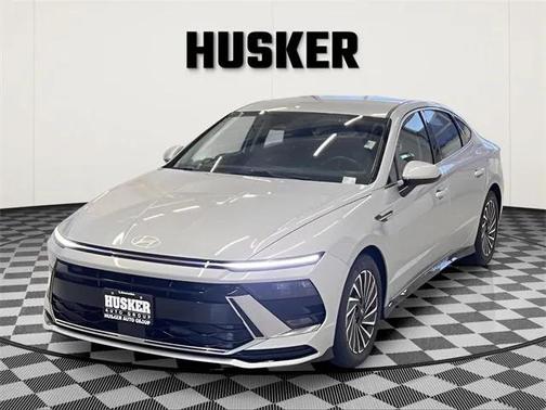 2024 Hyundai SONATA Hybrid SE