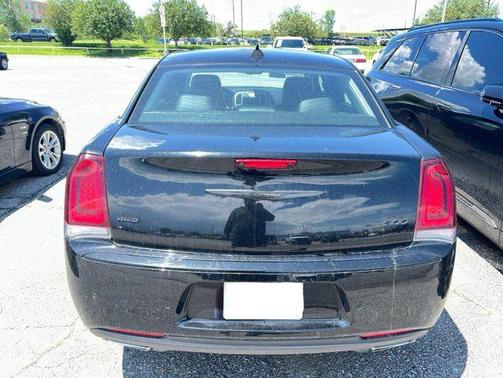 2022 Chrysler 300 Touring