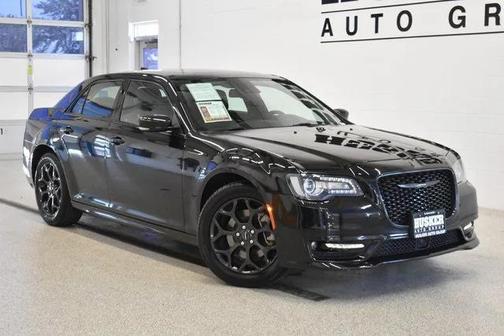 2022 Chrysler 300 Touring