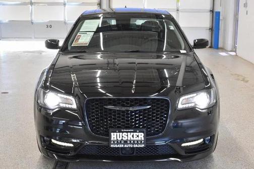 2022 Chrysler 300 Touring