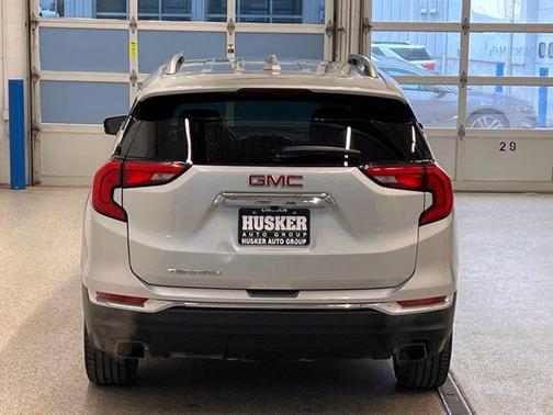 Quicksilver Metallic 2020 GMC Terrain SLT