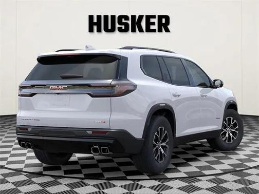 2025 GMC Acadia AWD AT4