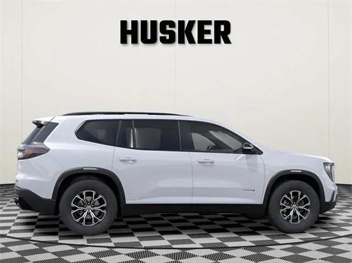 2025 GMC Acadia AWD AT4