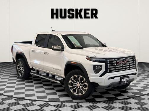 Summit White 2023 GMC Canyon Denali